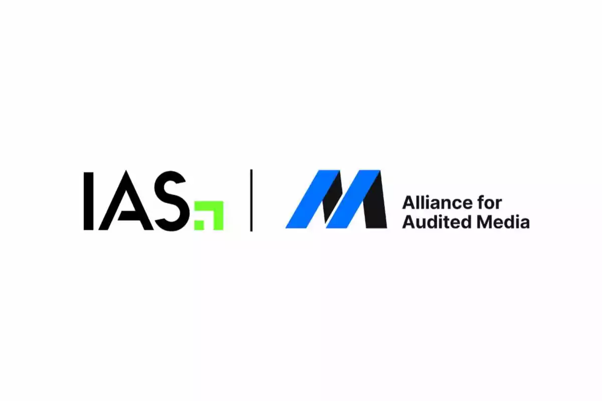 Logos de IAS y Alliance for Audited Media sobre fondo blanco
