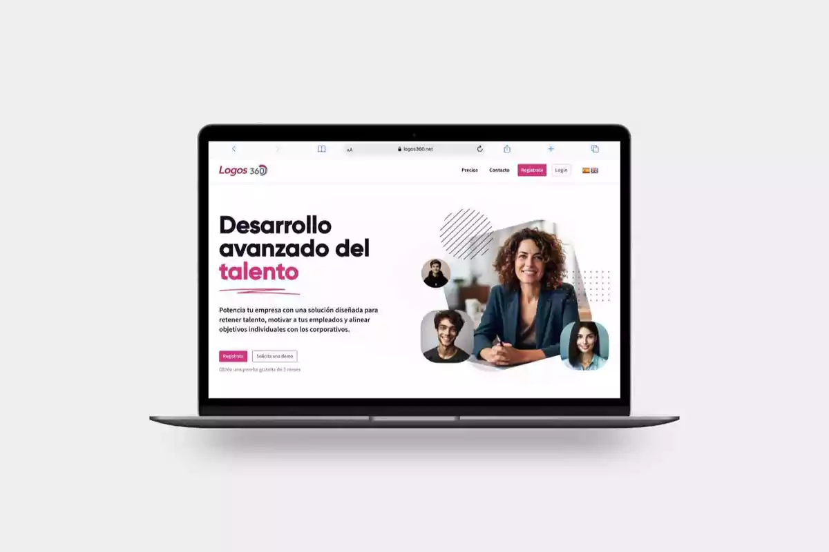 Laptop mostrando una página web de desarrollo avanzado del talento con imágenes de personas y texto promocional sobre soluciones para empresas