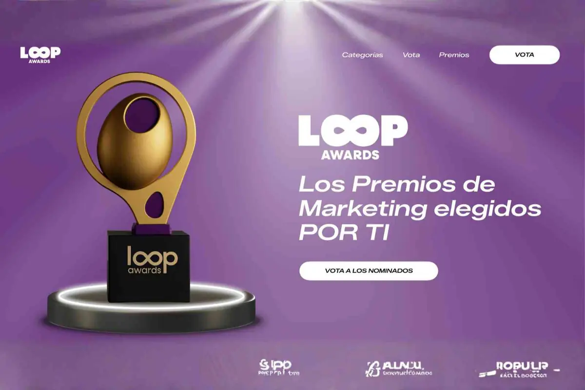 Portada de los Loop Awards con trofeo dorado sobre fondo morado y texto Los Premios de Marketing elegidos por ti con botón para votar a los nominados