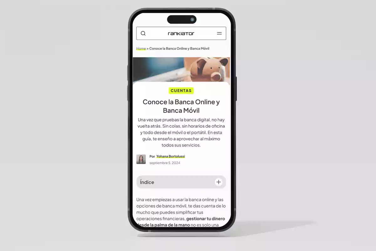 Teléfono móvil mostrando una página web sobre banca online y móvil