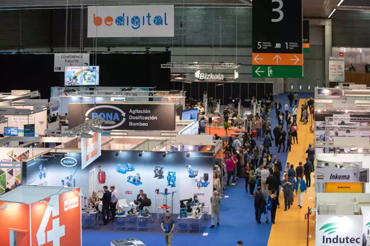 Asistentes del beDIGITAL 2024 en el Bilbao Exhibition Centre