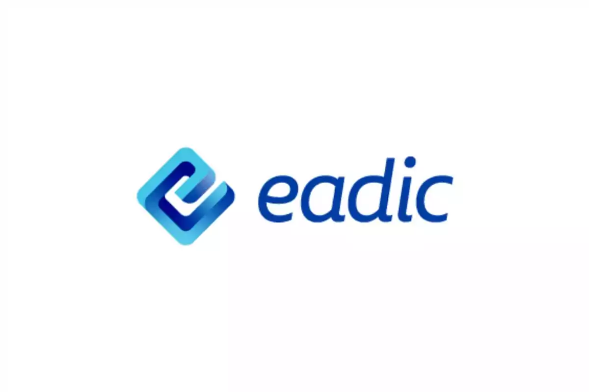 Logotipo de Eadic con un diseño en tonos azules.