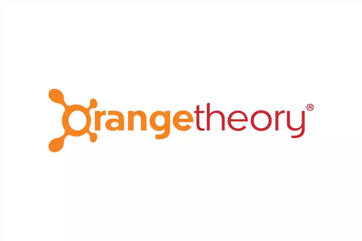 Logotipo de Orangetheory Fitness con texto en naranja y rojo sobre fondo blanco.